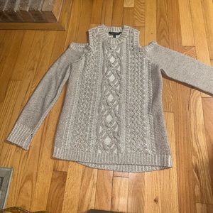 BCBGmaxazria Size XS Silver Cold Shoulder Sweater